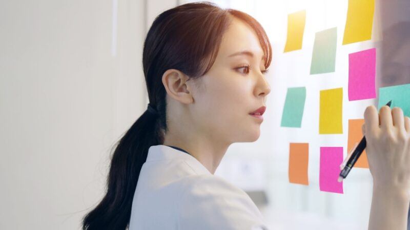 The Many Hats Of An Instructional Designer—And When To Add More Heads